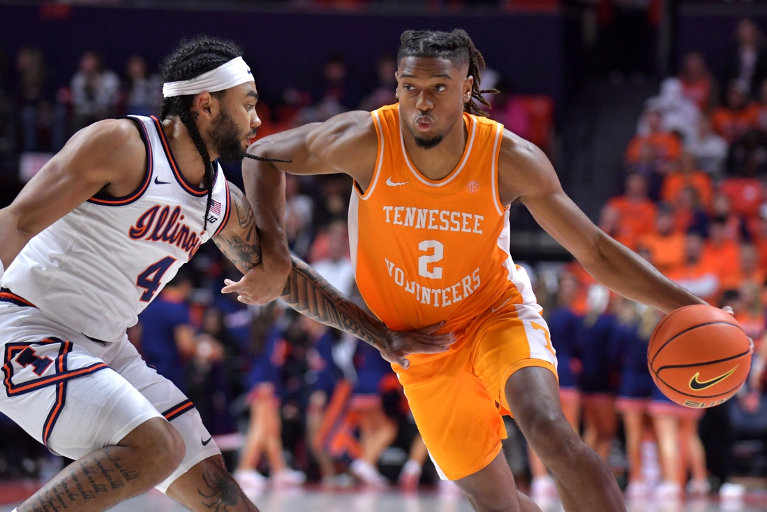 No. 24 Illinois pushes guards; next up is winless Chicago State