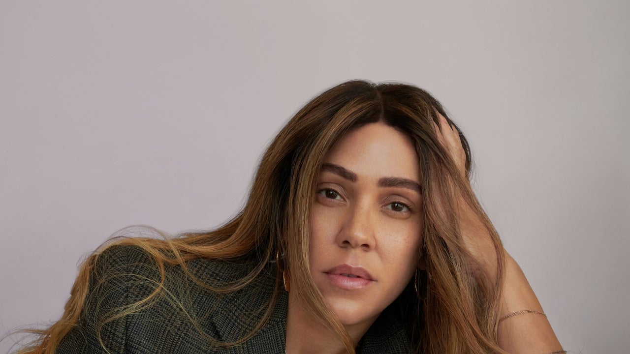 Celebrity Facialist Shani Darden Spills the Unique Ways You Can Avoid Sun Damage This Summer