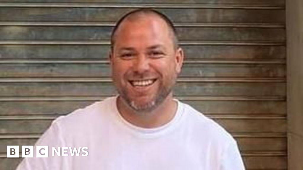 Lisbon funicular brake guard among 16 killed