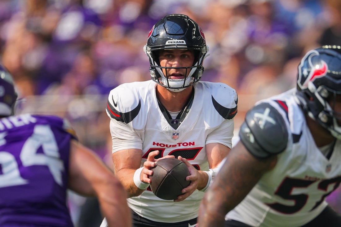 With QB Kyler Murray questionable, Cardinals elevate Kedon Slovis
