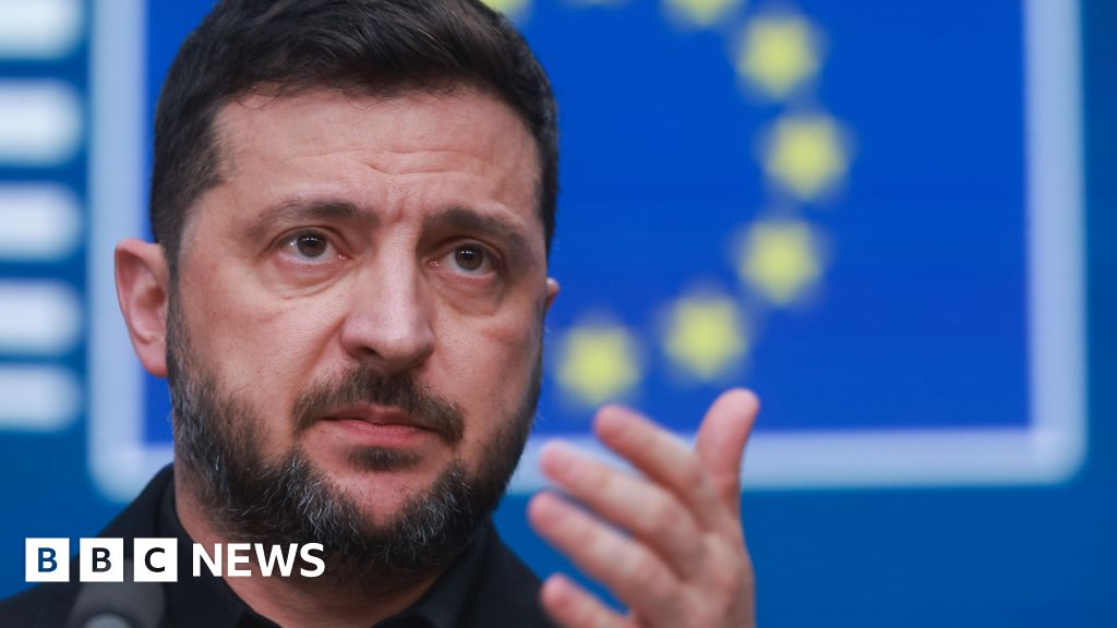 EU fails to back frozen Russian cash loan