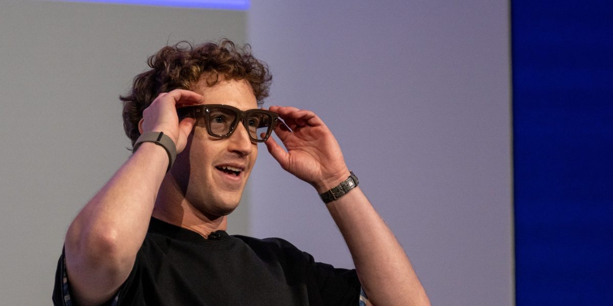 Meta’s Zuckerberg plans deep cuts for metaverse efforts