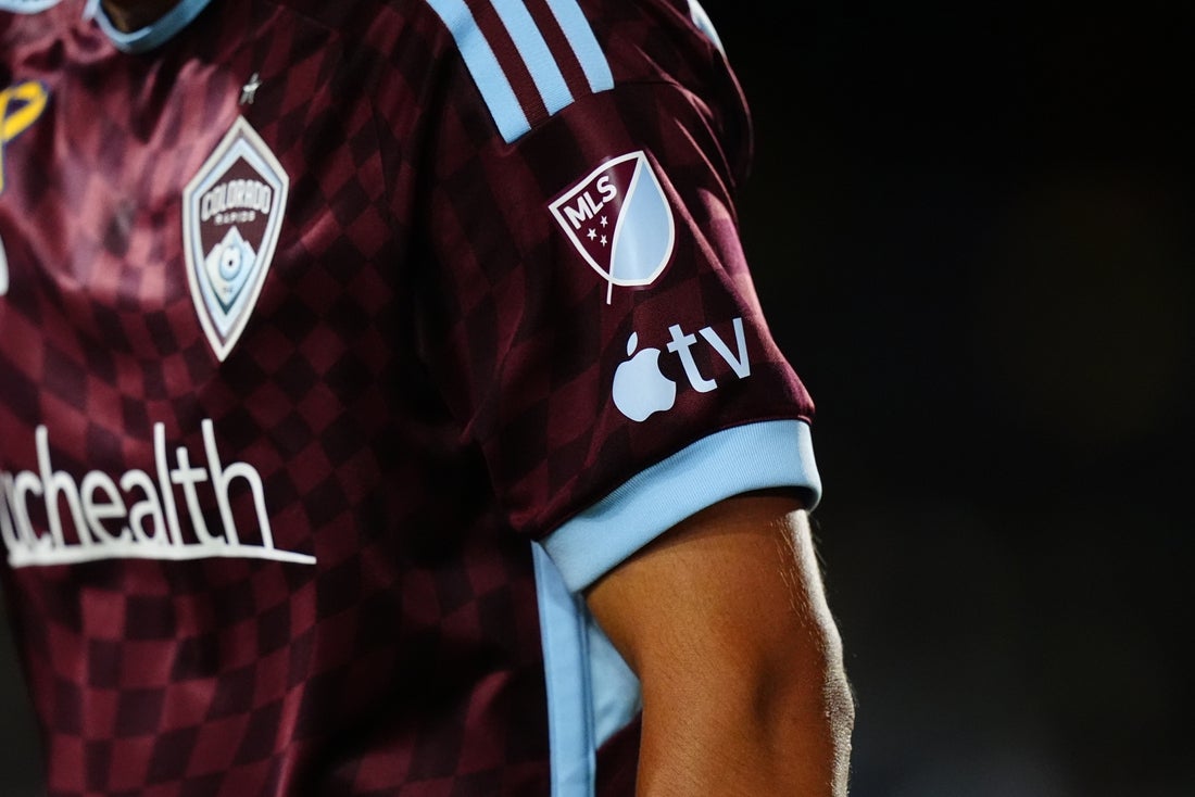 Rapids sign steal of 2025 draft, Donovan Phillip, to 2-year deal