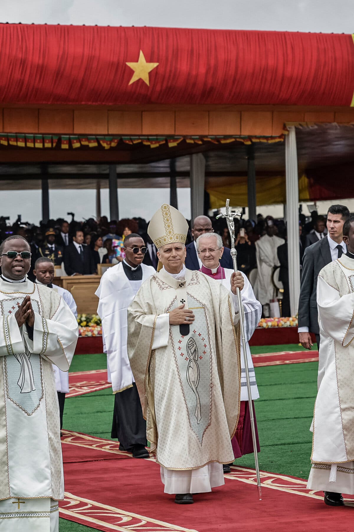 Pope Leo Says News Outlets Misunderstood Recent Remarks as Trump Criticism