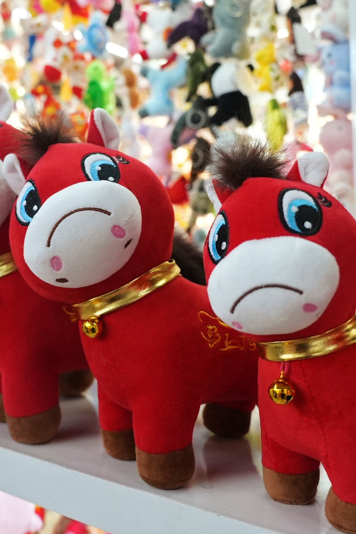 Sad Horse Toy Goes Viral in China