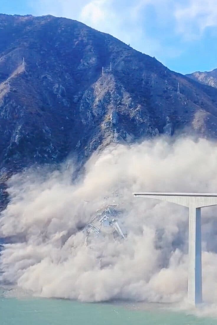 Bridge in China Partially Collapses