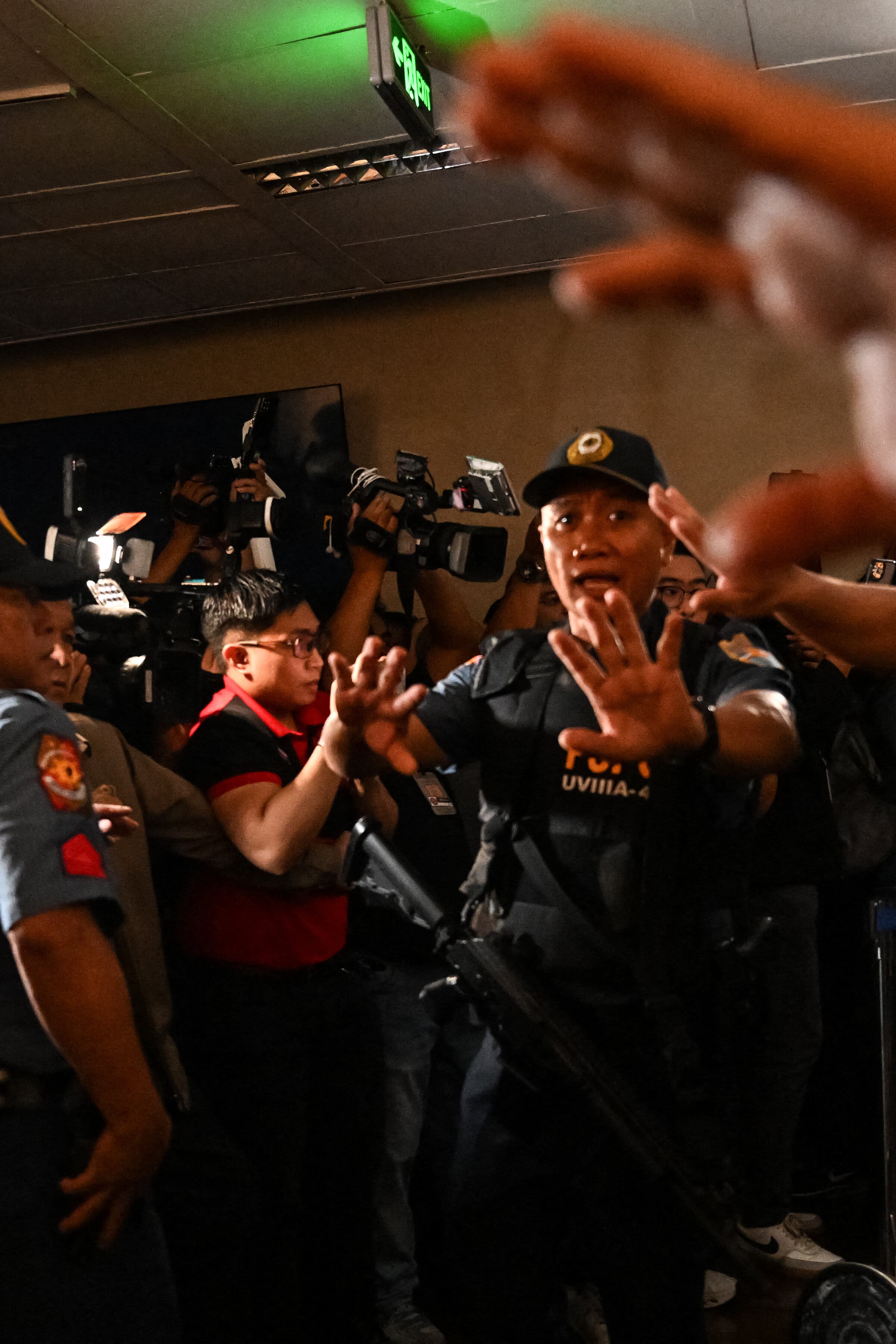 Chaos Erupts Inside Philippine Senate After Apparent Gunshots