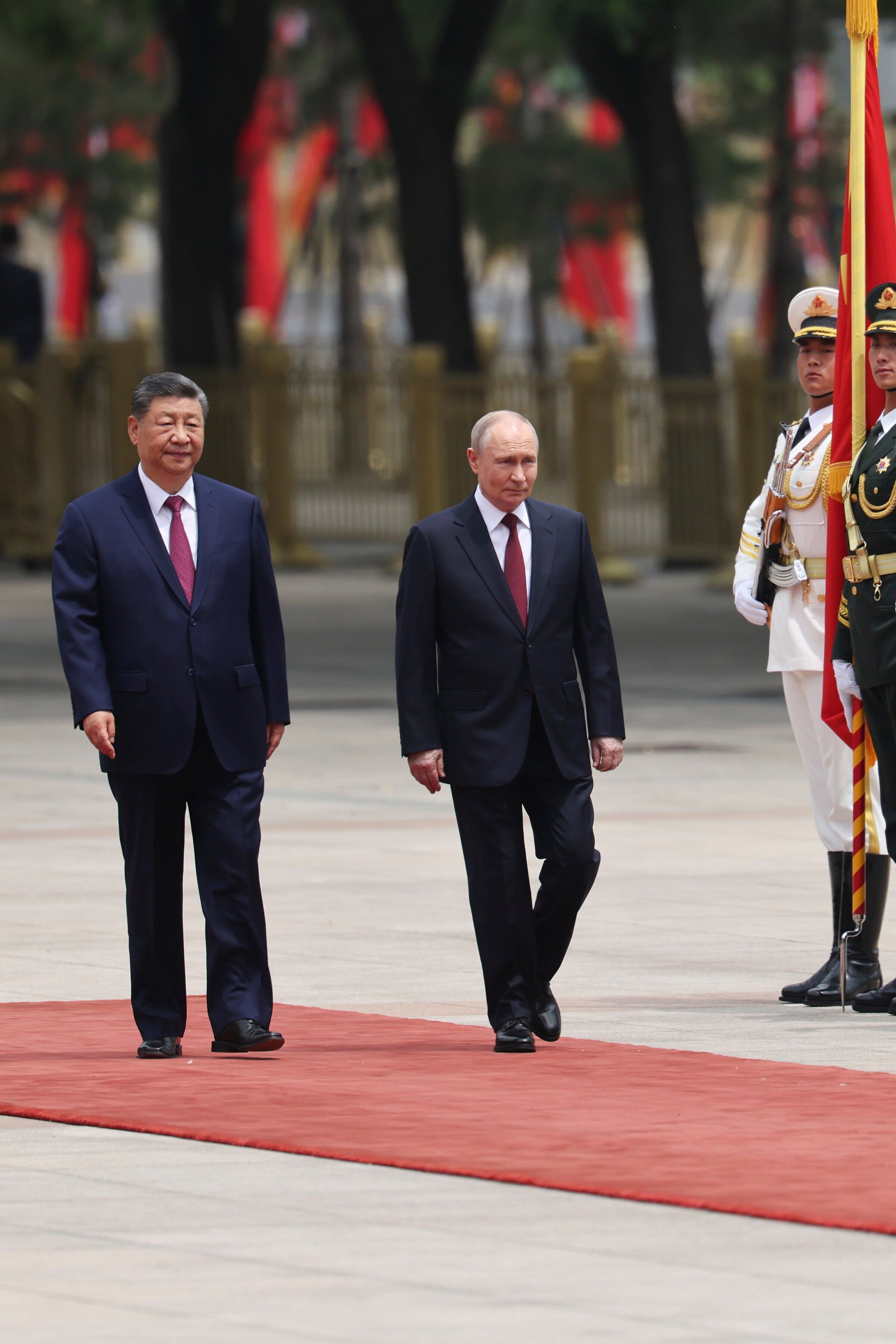 Xi Meets Putin Days After Trump Visit