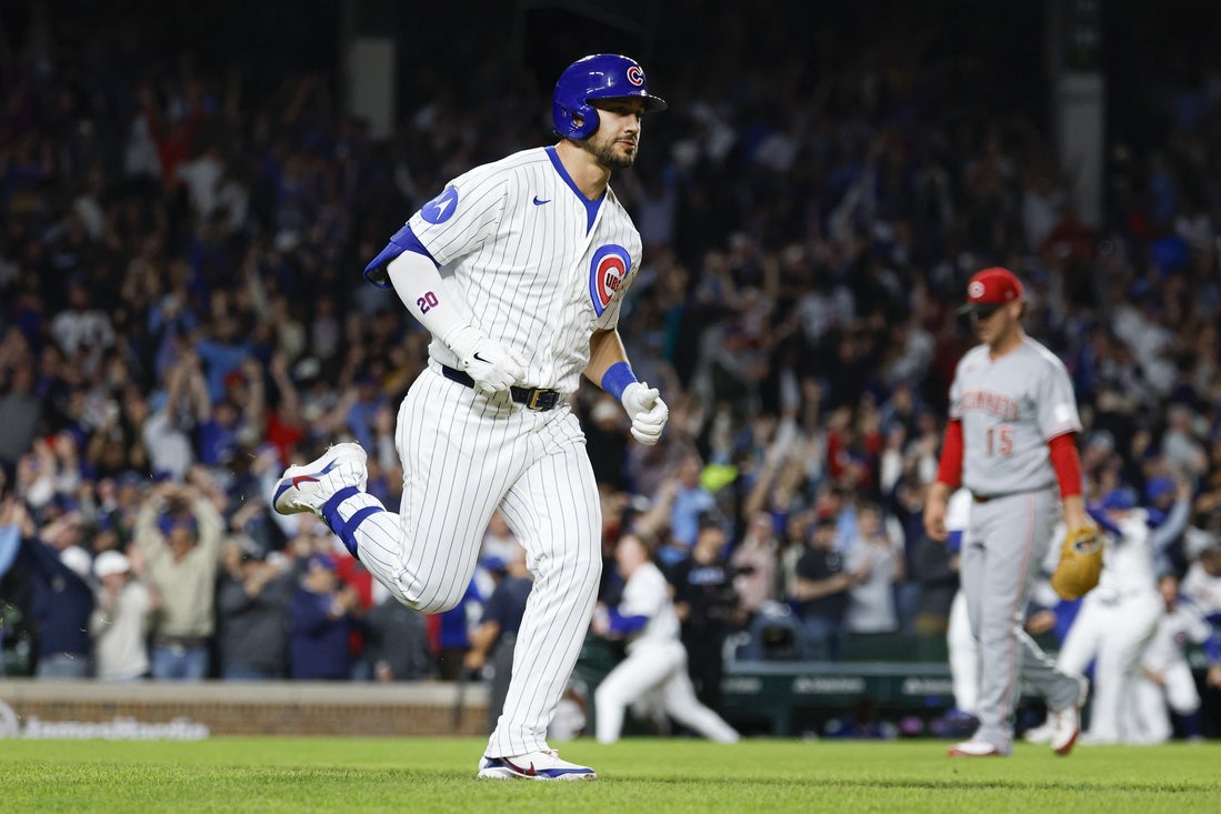 Cubs carry 9-game win streak into opener vs. slumping Rangers