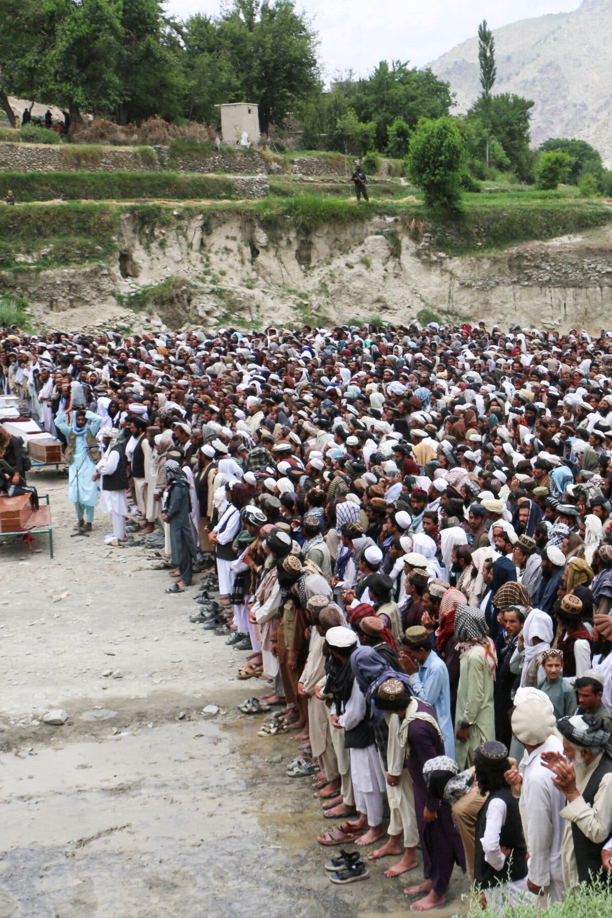 13 Civilians Killed in Pakistani Airstrikes in Afghanistan